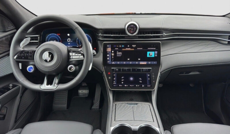 Maserati Grecale MHEV 300 CV AWD – Possibilità noleggio no Scoring pieno