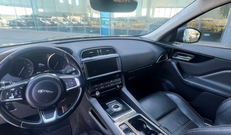 Jaguar F-Pace 2.0 D 180 CV AWD aut. Prestige pieno