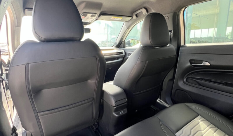 Jeep Avenger 1.2 Turbo 145 CV MHEV 4xe Overland – possibiltà noleggio no scoring pieno
