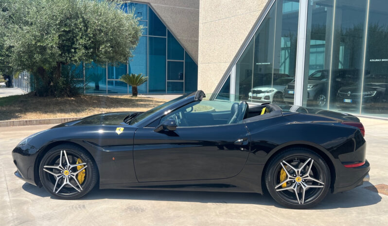Ferrari California T DCT cabrio 560CV RWD pieno