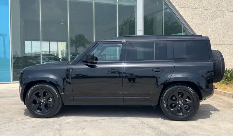 Land Rover Defender 110 3.0D I6 200 CV AWD Auto X-Dynamic SE pieno