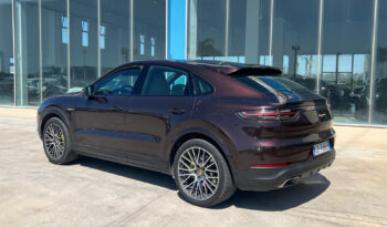 Porsche Cayenne Coupé 3.0 V6 E-Hybrid 340CV pieno