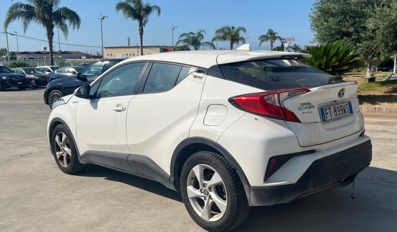 Toyota C-HR 1.8 Hybrid E-CVT Business – RISERVATA A OPERATORI DEL SETTORE – AUTO INCIDENTATA pieno