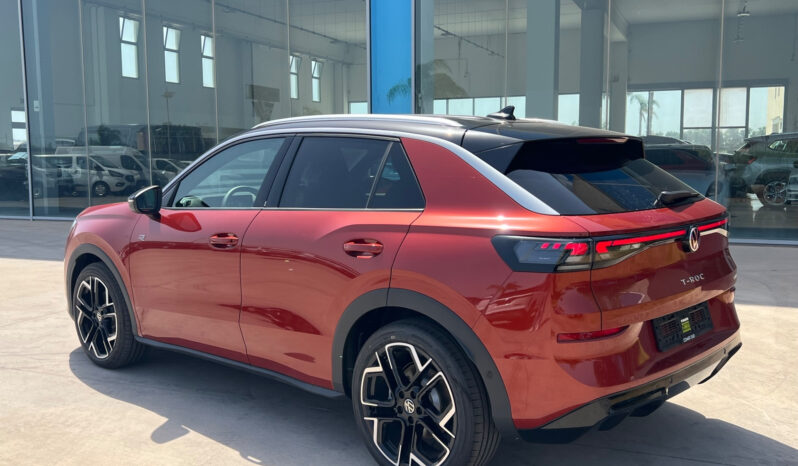 Volkswagen T-Roc 1.5 eTSI ACT 150 CV DSG R-Line – possibilità noleggio no scoring pieno