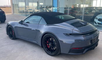 Porsche 911 Carrera 4 GTS Cabriolet – possibilità noleggio no scoring pieno