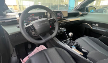 Lancia Ypsilon 1.2 turbo 100CV – possibilità noleggio no scoring pieno