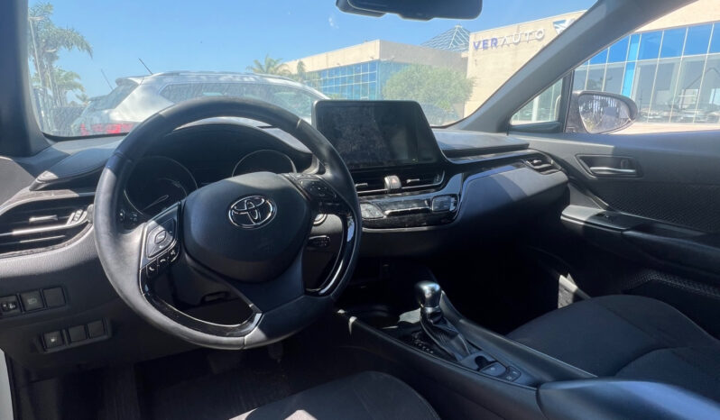 Toyota C-HR 1.8 Hybrid E-CVT Business – RISERVATA A OPERATORI DEL SETTORE – AUTO INCIDENTATA pieno