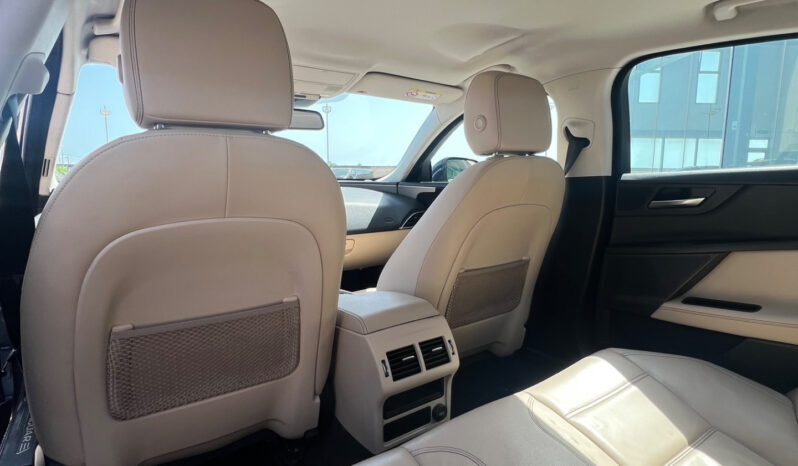Jaguar XE 2.0d Turbo 180CV aut. Prestige Business Edition pieno