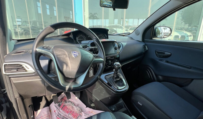 Lancia Ypsilon 1.0 69CV Hybrid Gold UNICO PROPRIETARIO – possibilità noleggio no scoring pieno
