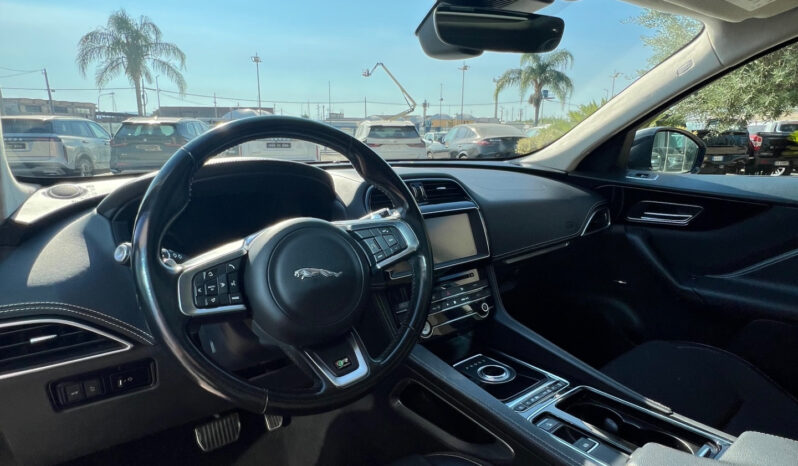 Jaguar F-Pace 2.0 250 CV AWD R-Sport UNICO PROPRIETARIO – possibilità noleggio no scoring pieno