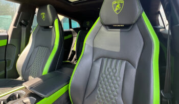 Lamborghini Urus 620CV 4.0 V8 phev SE – possibilità noleggio no scoring pieno