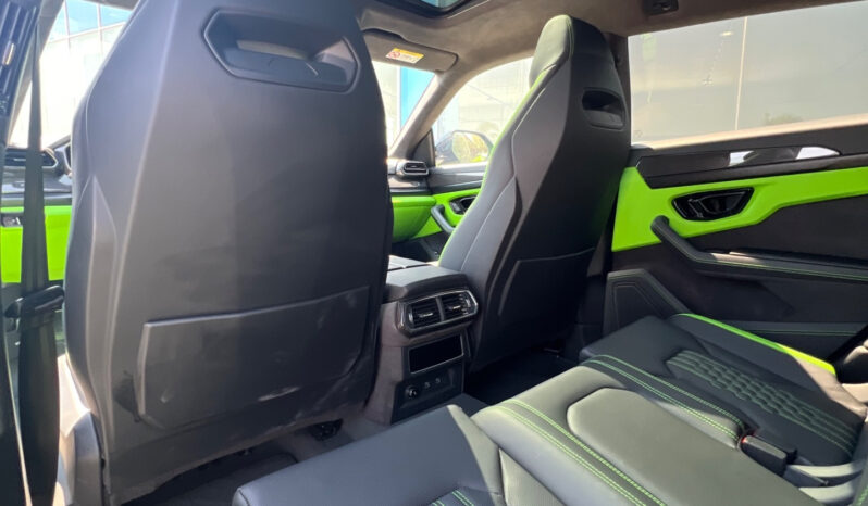 Lamborghini Urus 620CV 4.0 V8 phev SE – possibilità noleggio no scoring pieno