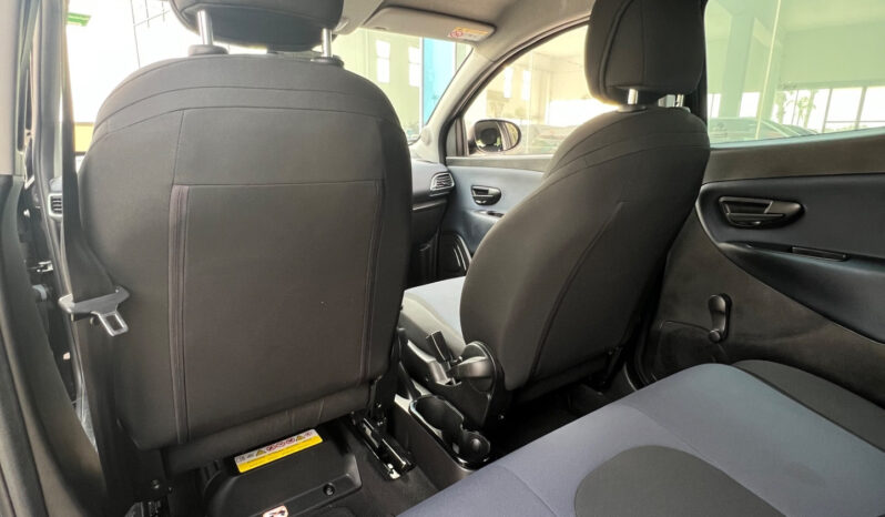 Lancia Ypsilon 1.0 69CV Hybrid Gold – possibilità noleggio no scoring pieno