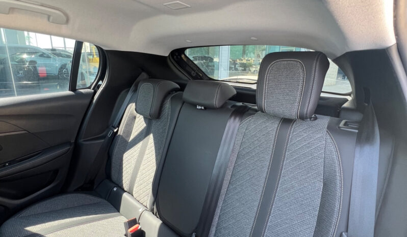Peugeot 208 PureTech 100 5 porte Allure – possibilità noleggio no scoring pieno
