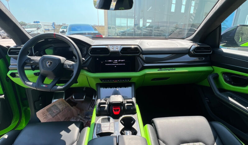 Lamborghini Urus 620CV 4.0 V8 phev SE – possibilità noleggio no scoring pieno