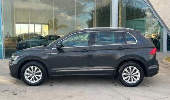 Volkswagen Tiguan 2.0 TDI 150 CV DSG Life pieno