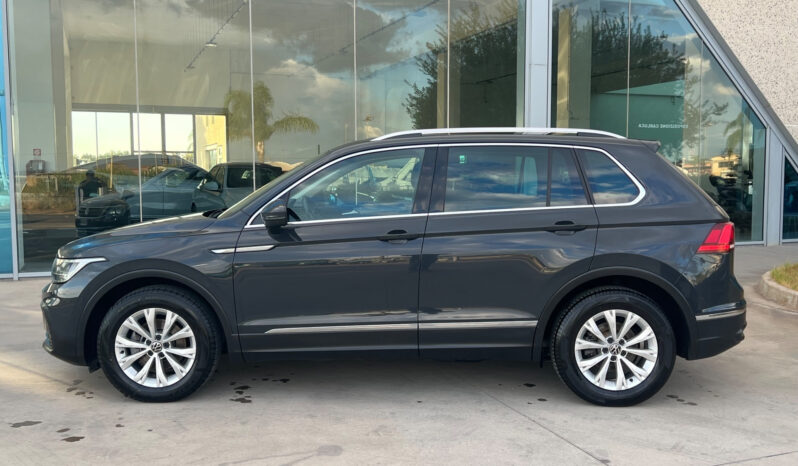 Volkswagen Tiguan 2.0 TDI 150 CV DSG Life pieno