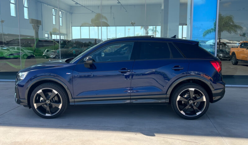 Audi Q2 30 TDI Identity Black – possibilità noleggio no scoring pieno