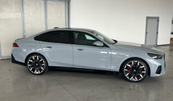 BMW i5 eDrive M Sport – pieno