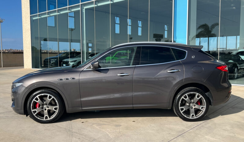 Maserati Levante 3.0 V6 430cv auto pieno