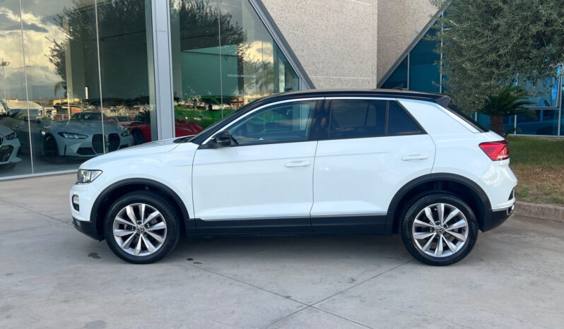 Volkswagen T-Roc 1.0 TSI Style 110CV pieno