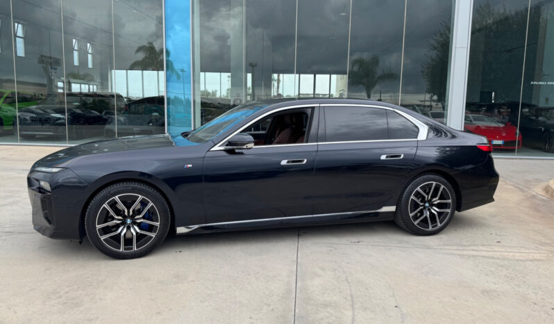 BMW 740d xDrive M Sport – Anno 2023 pieno