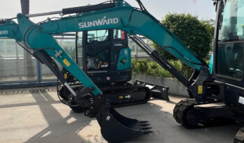 Miniescavatore Sunward SWE 35UF pieno
