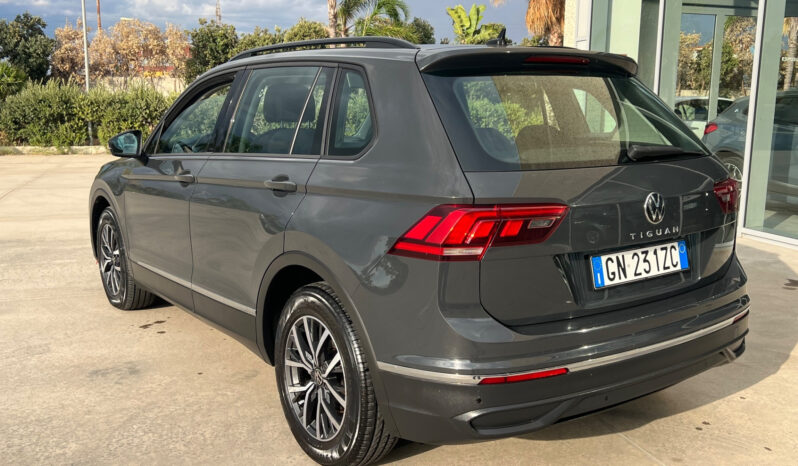 Volkswagen Tiguan 2.0 TDI 150 CV DSG Life pieno