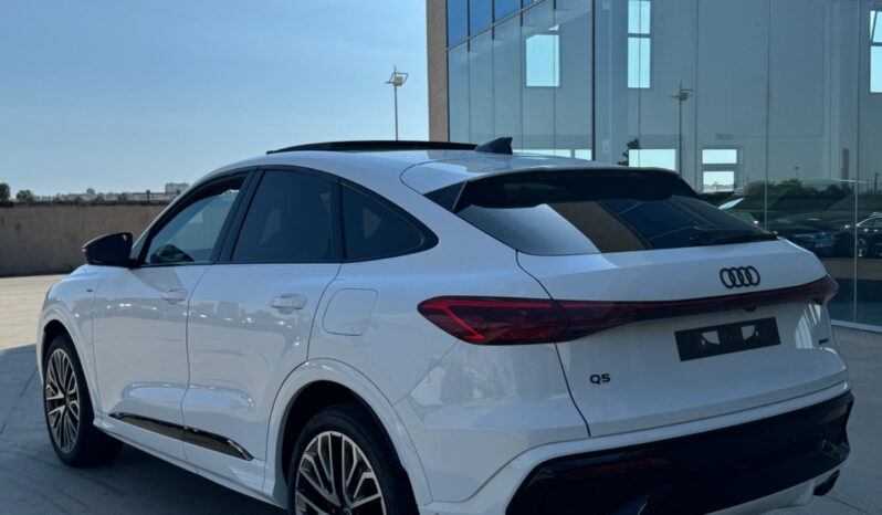 Audi Q5 SPB E-Hybrid quattro S line 299 CV tronic – possibilità noleggio no scoring pieno
