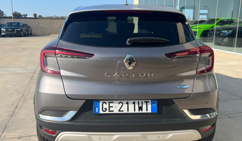 Renault Captur phev E-Tech 160 CV Intens pieno