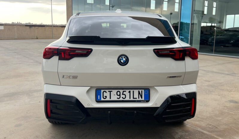 BMW iX2 xdrive 30 MSport – possibilità noleggio no scoring pieno