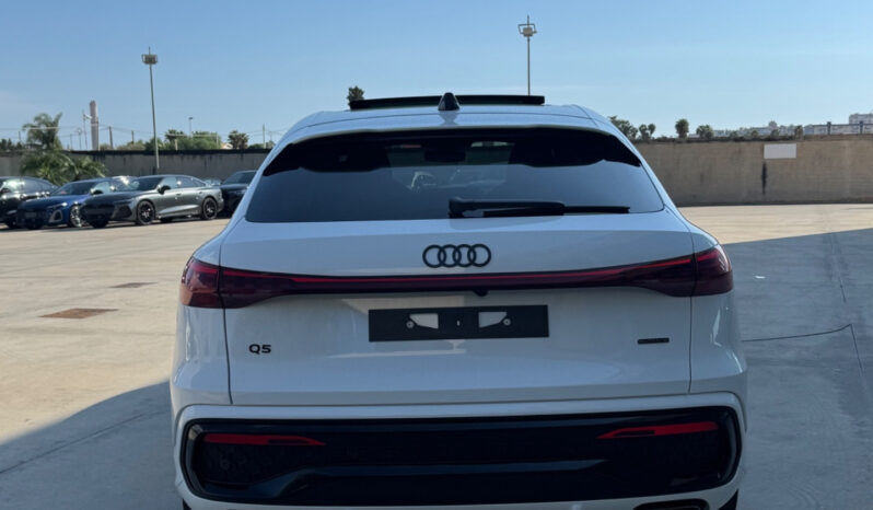 Audi Q5 SPB E-Hybrid quattro S line 299 CV tronic – possibilità noleggio no scoring pieno