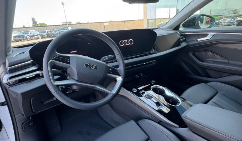 AUDI A6 Avant 2.0 TDI 204CV S tronic S line – possibilità noleggio no scoring pieno