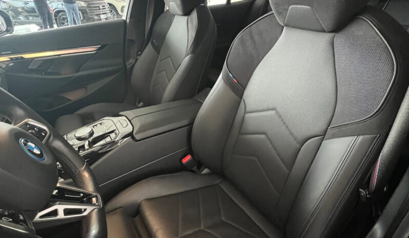 BMW i5 eDrive M Sport – pieno