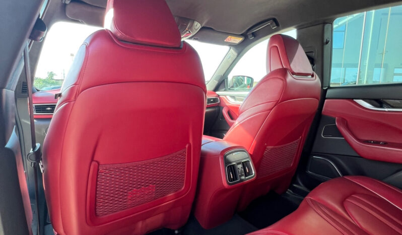 Maserati Levante 3.0 V6 430cv auto pieno