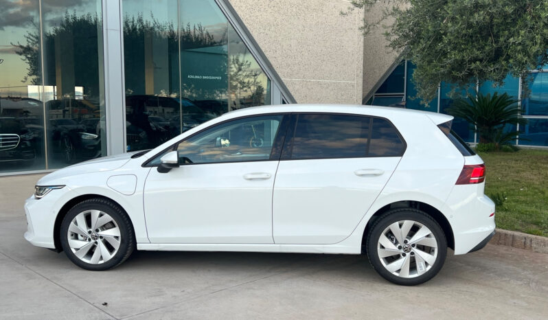 Volkswagen Golf 1.5 TSI eHybrid DSG Edition Plus – possibilità noleggio no scoring pieno