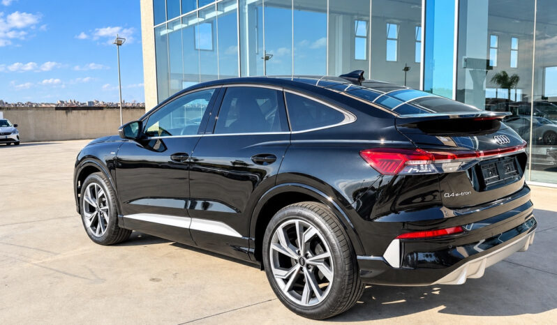 AUDI Q4 SPORTBACK 40 e-tron s-line pieno