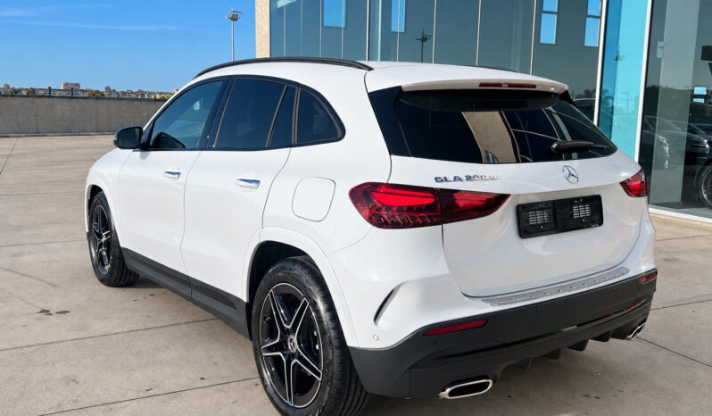 Mercedes-Benz GLA 200d AMG Line Extra auto – possibilità noleggio no scoring pieno
