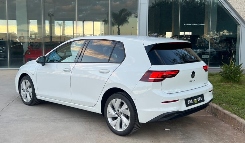 Volkswagen Golf 1.5 TSI eHybrid DSG Edition Plus – possibilità noleggio no scoring pieno