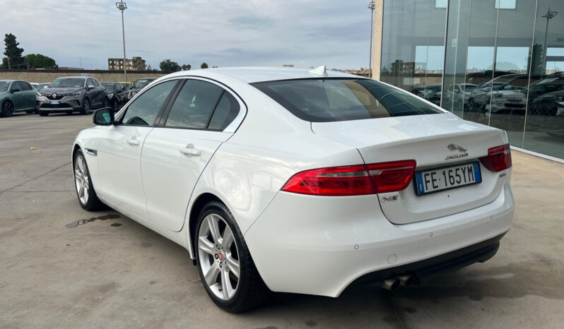 Jaguar XE 2.0d Pure 180cv auto pieno