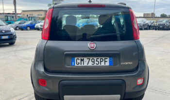 Fiat Panda 1.0 69CV firefly hybrid Garmin pieno