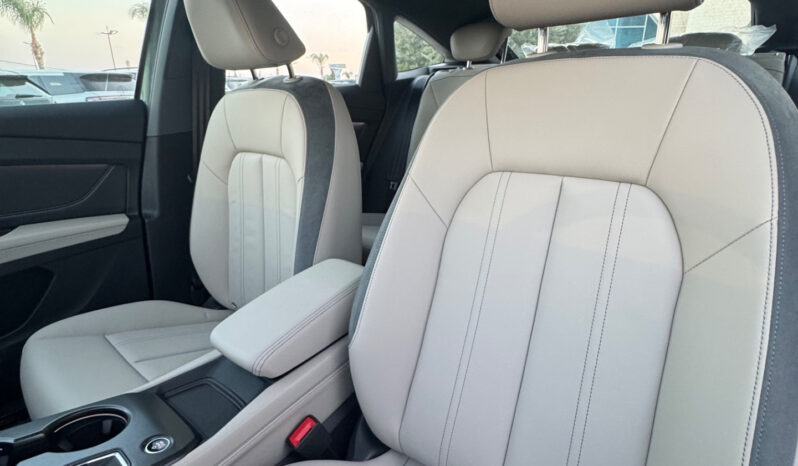 AUDI Q4 SPORTBACK PERFORMANCE BUSINESS ADVANCED e-tron pieno