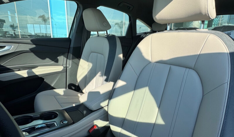 AUDI Q4 SPORTBACK PERFORMANCE BUSINESS ADVANCED e-tron pieno