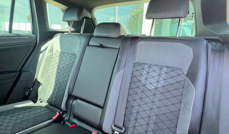 Volkswagen Tiguan 2.0 tdi R-Line 150cv dsg pieno