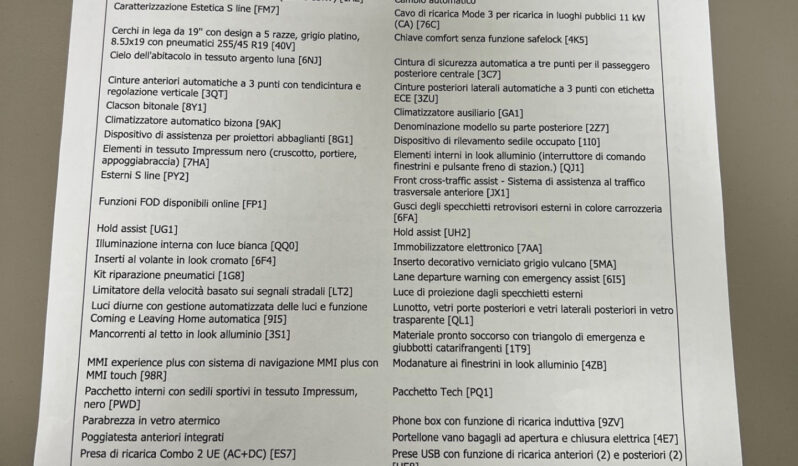 Audi Q3 1.5 177CV e-hybrid S line Stronic – possibilità noleggio no scoring pieno